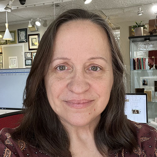 Laurie Adams
